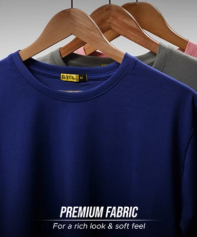 Plain T-shirt