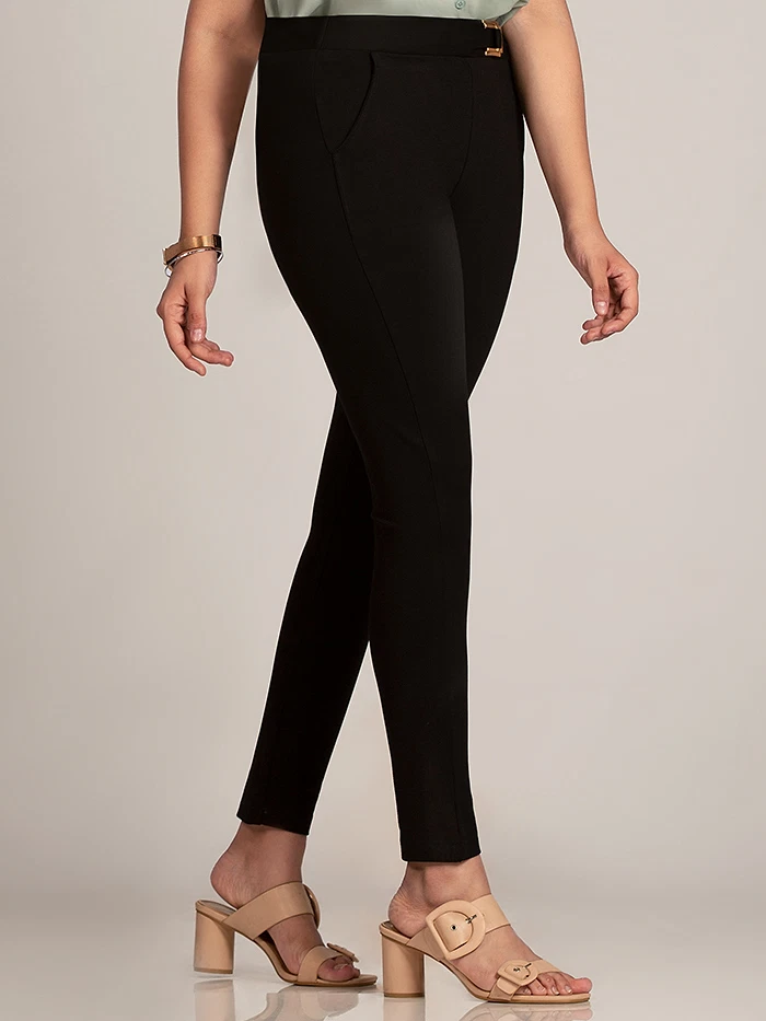 Black Belted Skin Tight Women Jeggings