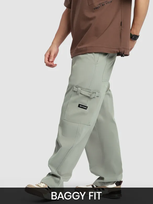buy cargo pants for men at Beyoung, 