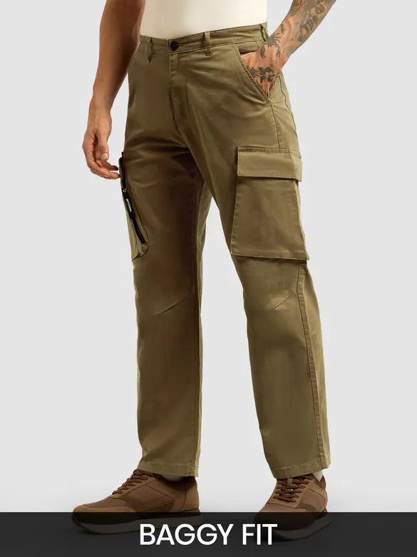 mens cargo pants online shopping at Beyoung, 