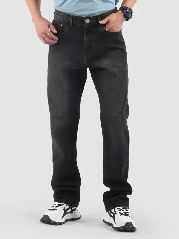 Black Spray Washed Regular Fit Jeans