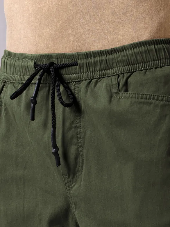 Crocodile Green Men?s Cargo Jogger Pants