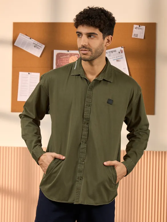 Olive Green Dual Pocket Men?s Shirt