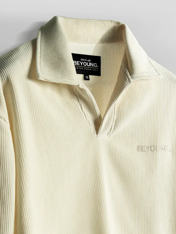 White Polo Collar Sweatshirt