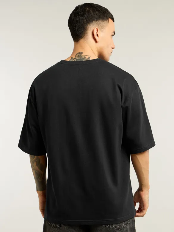 Black Emotionally Unavailable Oversized T-Shirt