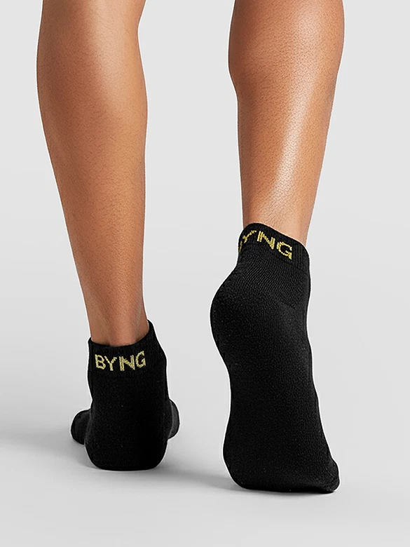 Black Solid Unisex Socks