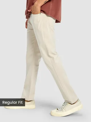White regular-fit Chino pants
