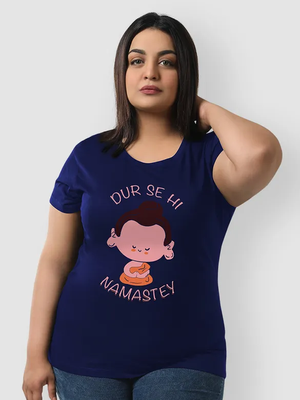 Dur Se Hi Namastey Women's Plus Size T-shirt