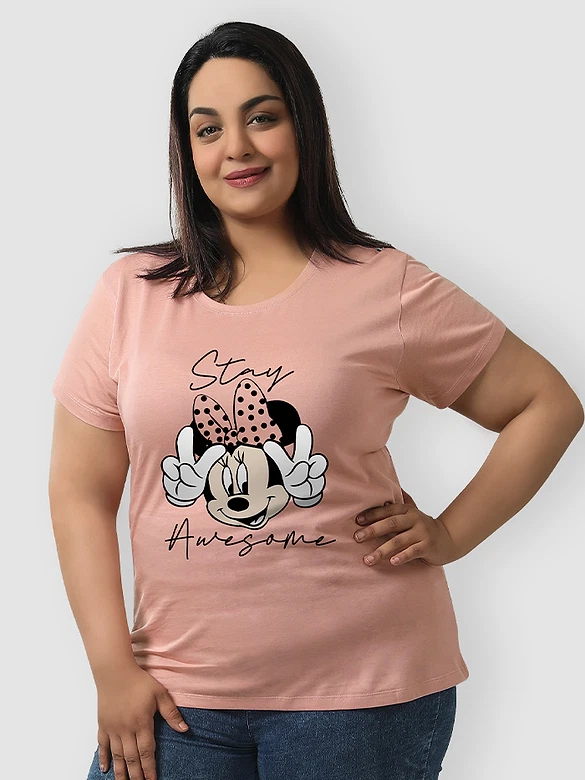 Stay Awesome Women's Plus Size T-shirt